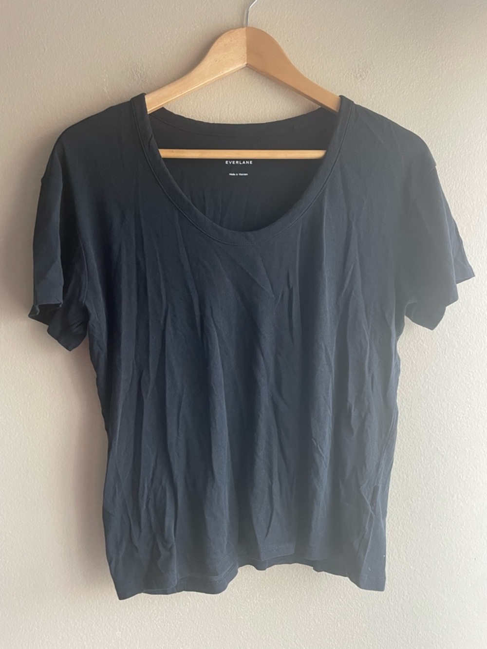 Everlane Women Scoop Neck Black Tee Shirt Size Small